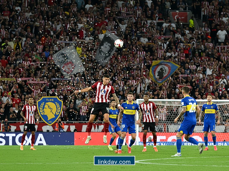 The Knowledge | Which football clubs have pictures of people on their badges?